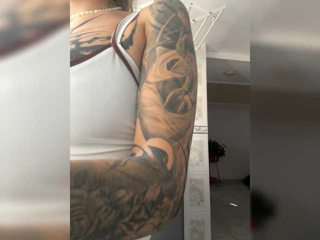 TaylorKnapp live cam on BongaCams