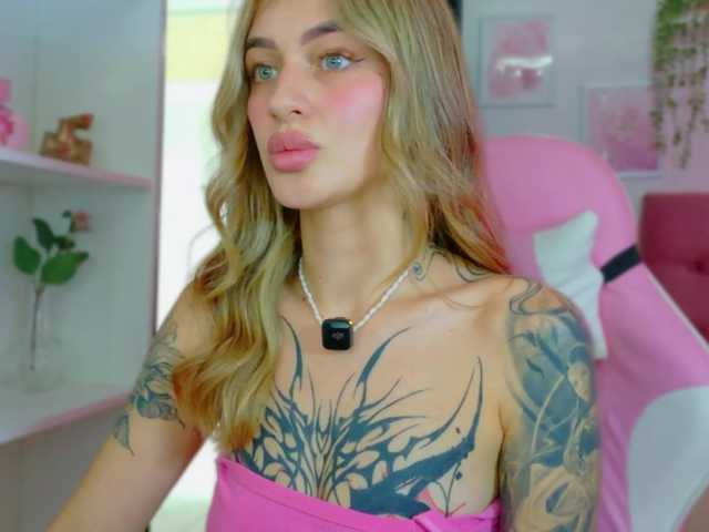 TaylorKnapp live cam on BongaCams