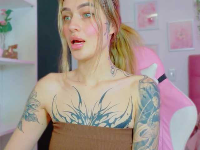 TaylorKnapp live cam on BongaCams