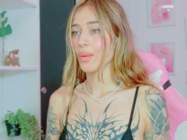 TaylorKnapp live cam on BongaCams