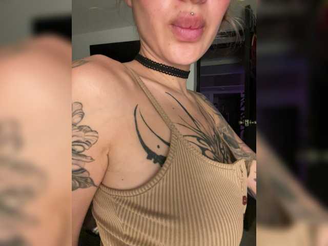 TaylorKnapp live cam on BongaCams