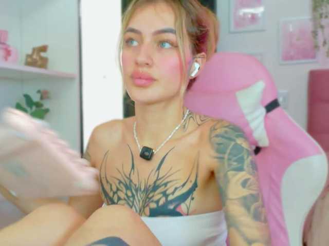 TaylorKnapp live cam on BongaCams