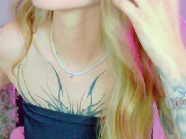 TaylorKnapp live cam on BongaCams
