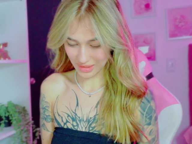 TaylorKnapp live cam on BongaCams