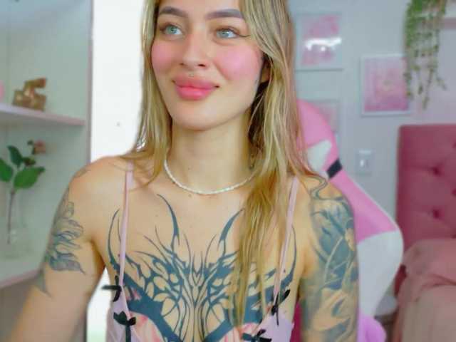 TaylorKnapp live cam on BongaCams