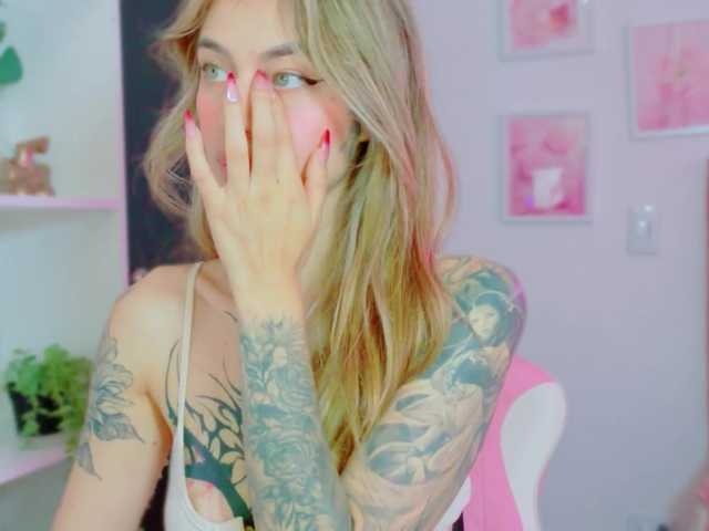 TaylorKnapp live cam on BongaCams