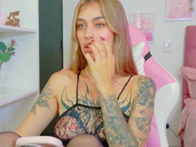 TaylorKnapp live cam on BongaCams