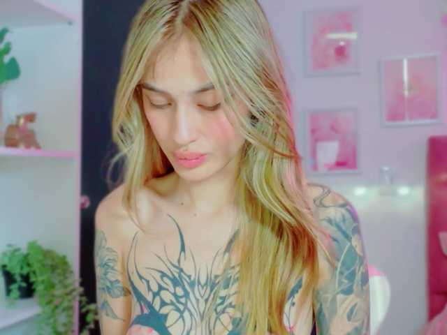 TaylorKnapp live cam on BongaCams