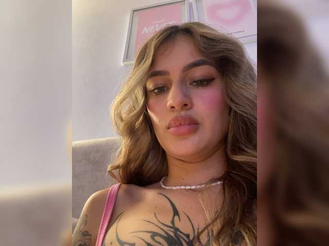 TaylorKnapp live cam on BongaCams