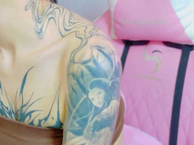 TaylorKnapp live cam on BongaCams