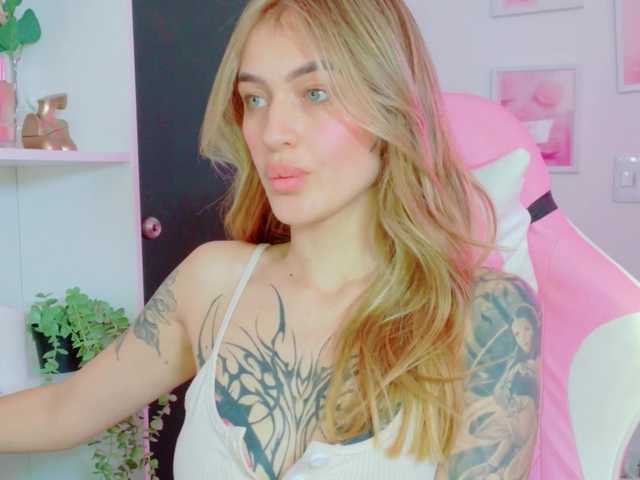 TaylorKnapp live cam on BongaCams