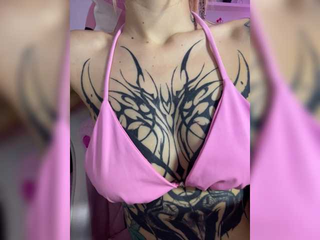 TaylorKnapp live cam on BongaCams