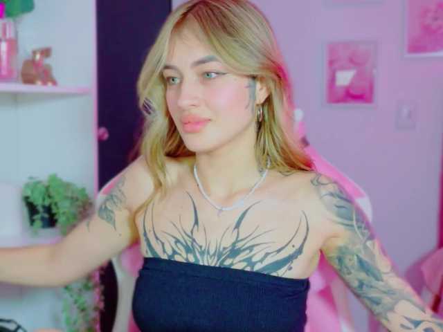 TaylorKnapp live cam on BongaCams