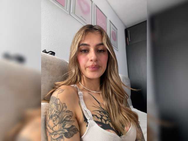 TaylorKnapp live cam on BongaCams