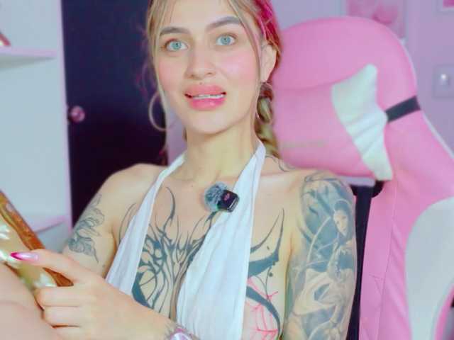 TaylorKnapp live cam on BongaCams