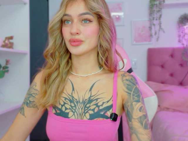 TaylorKnapp live cam on BongaCams