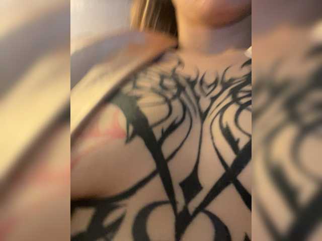 TaylorKnapp live cam on BongaCams