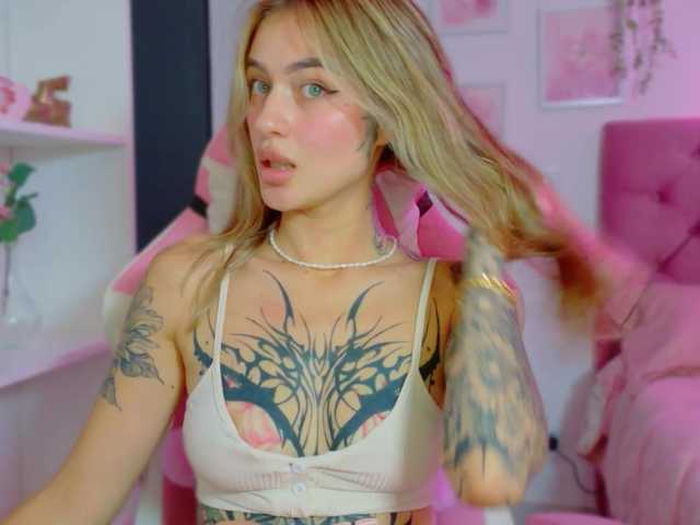 TaylorKnapp live cam on BongaCams