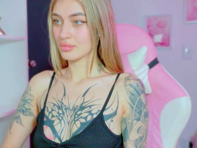 TaylorKnapp live cam on BongaCams