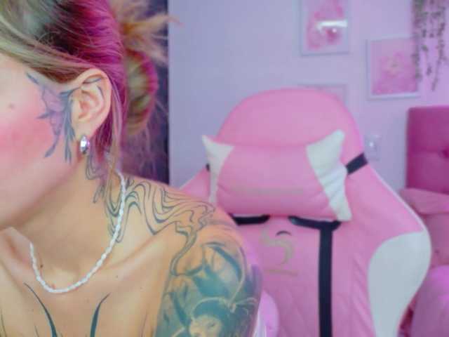 TaylorKnapp live cam on BongaCams