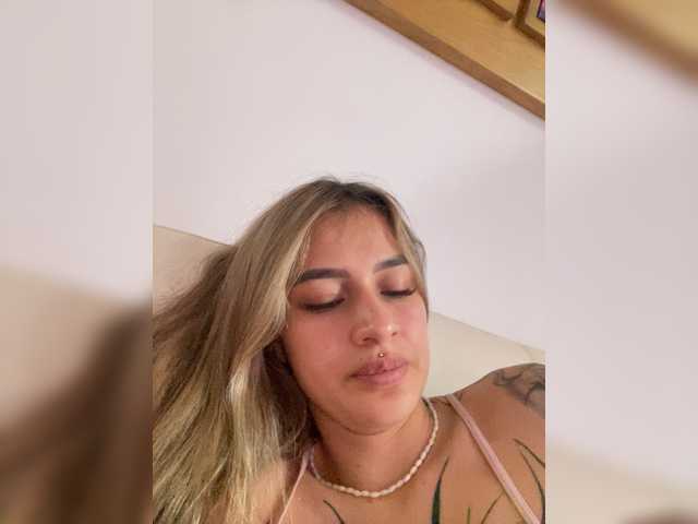 TaylorKnapp live cam on BongaCams