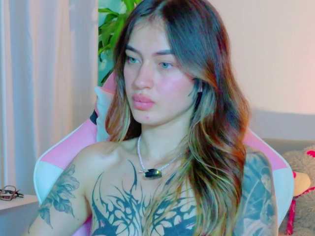 TaylorKnapp's BongaCams show and profile