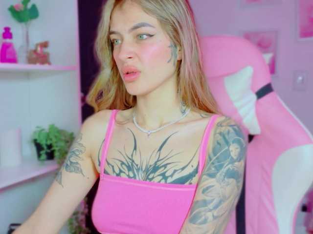 TaylorKnapp live cam on BongaCams
