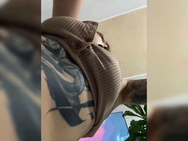 TaylorKnapp live cam on BongaCams