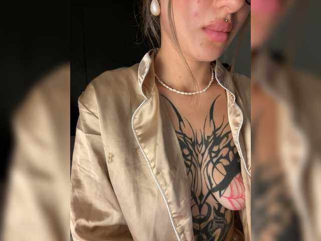 TaylorKnapp live cam on BongaCams