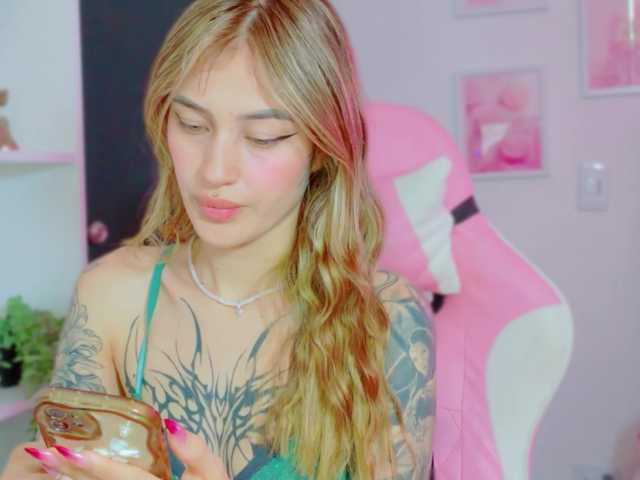 TaylorKnapp live cam on BongaCams