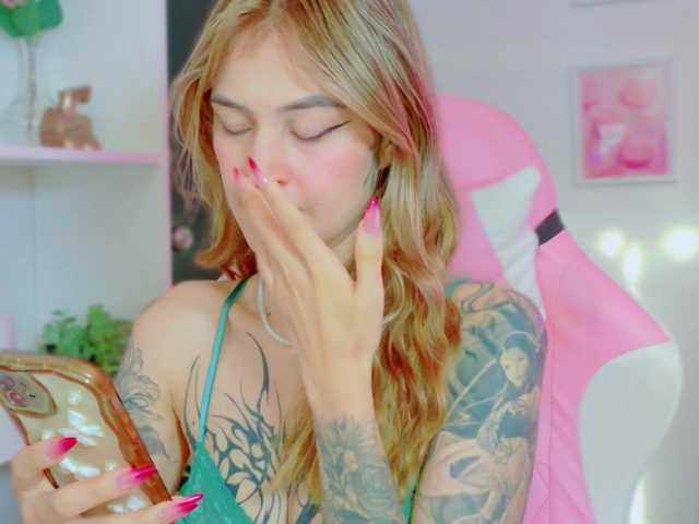 TaylorKnapp live cam on BongaCams