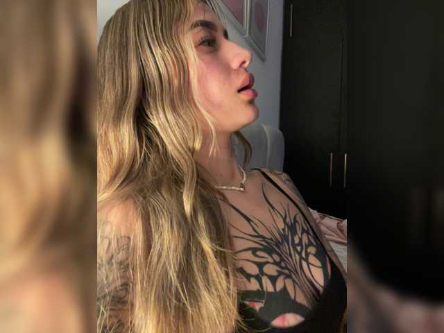 TaylorKnapp live cam on BongaCams