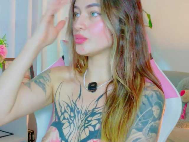 TaylorKnapp's BongaCams show and profile