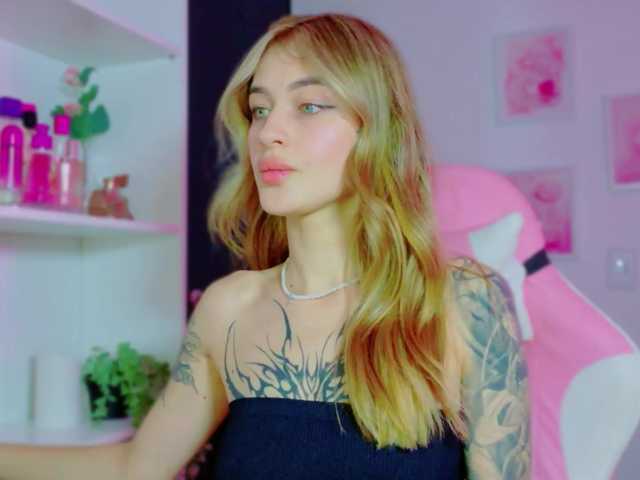 TaylorKnapp live cam on BongaCams