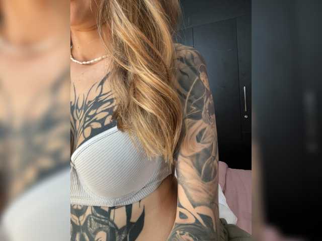TaylorKnapp live cam on BongaCams