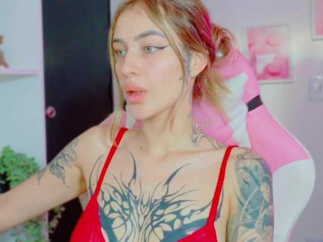 TaylorKnapp live cam on BongaCams
