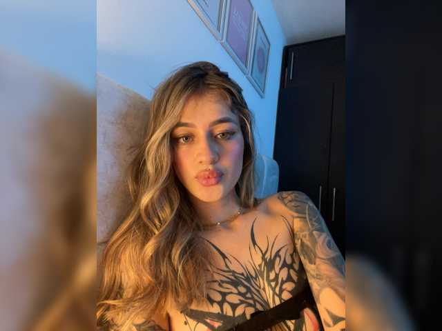 TaylorKnapp live cam on BongaCams