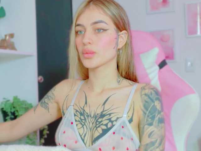 TaylorKnapp live cam on BongaCams
