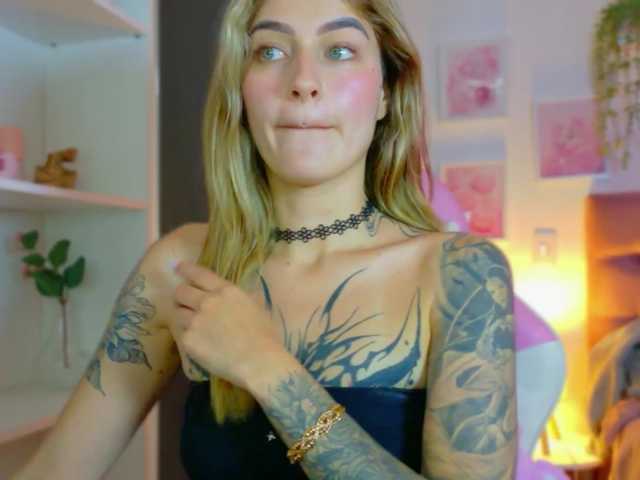 TaylorKnapp live cam on BongaCams
