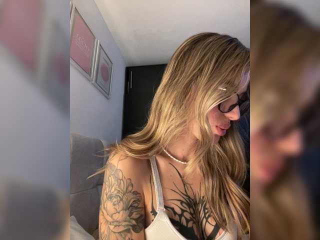 TaylorKnapp live cam on BongaCams