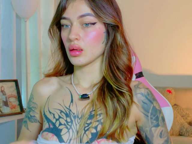 TaylorKnapp's BongaCams show and profile