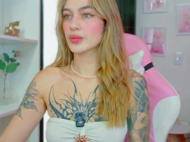 TaylorKnapp live cam on BongaCams