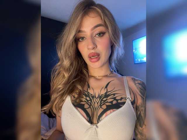 TaylorKnapp live cam on BongaCams