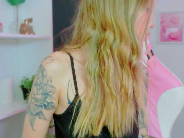 TaylorKnapp live cam on BongaCams