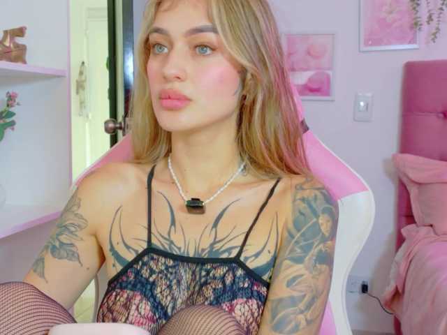 TaylorKnapp live cam on BongaCams