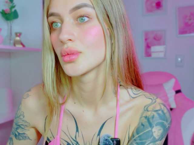 TaylorKnapp live cam on BongaCams