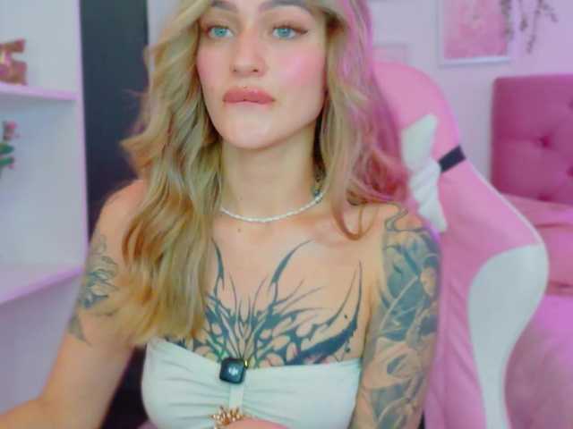 TaylorKnapp live cam on BongaCams