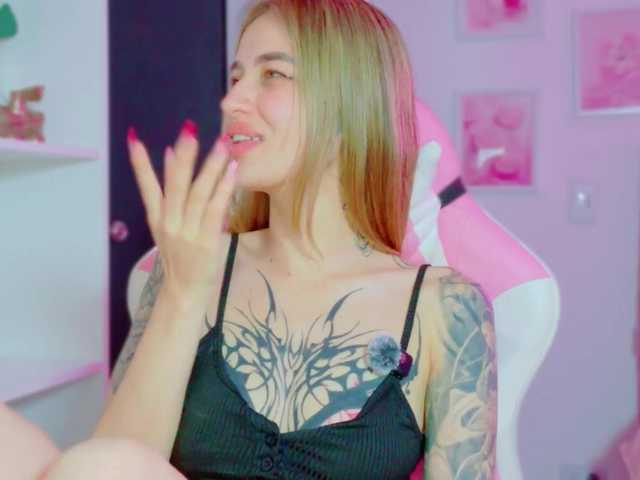 taylorknapp cam belle