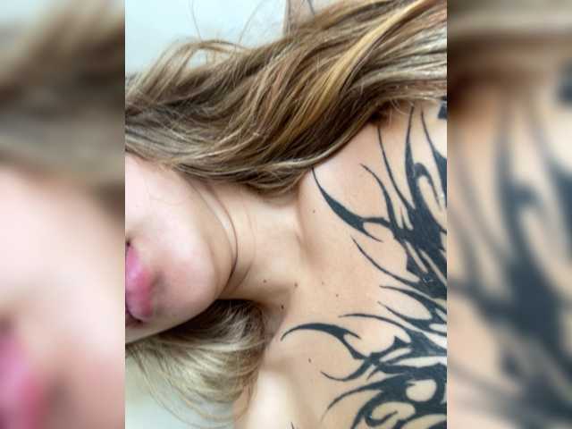 TaylorKnapp live cam on BongaCams