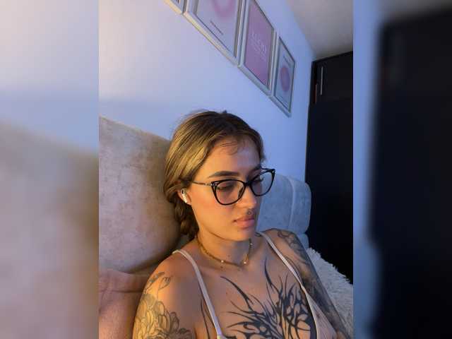 TaylorKnapp live cam on BongaCams